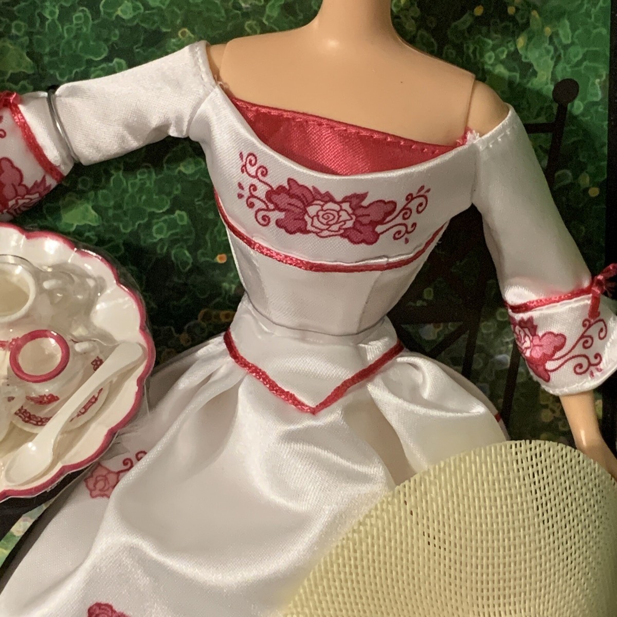 2002 Victorian Tea Barbie Doll Mattel F144371 B0787 New In