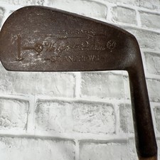 VTG Wright & Ditson Mashie St Andrews Accurate Hickory Shaft Mid Iron Golf Club