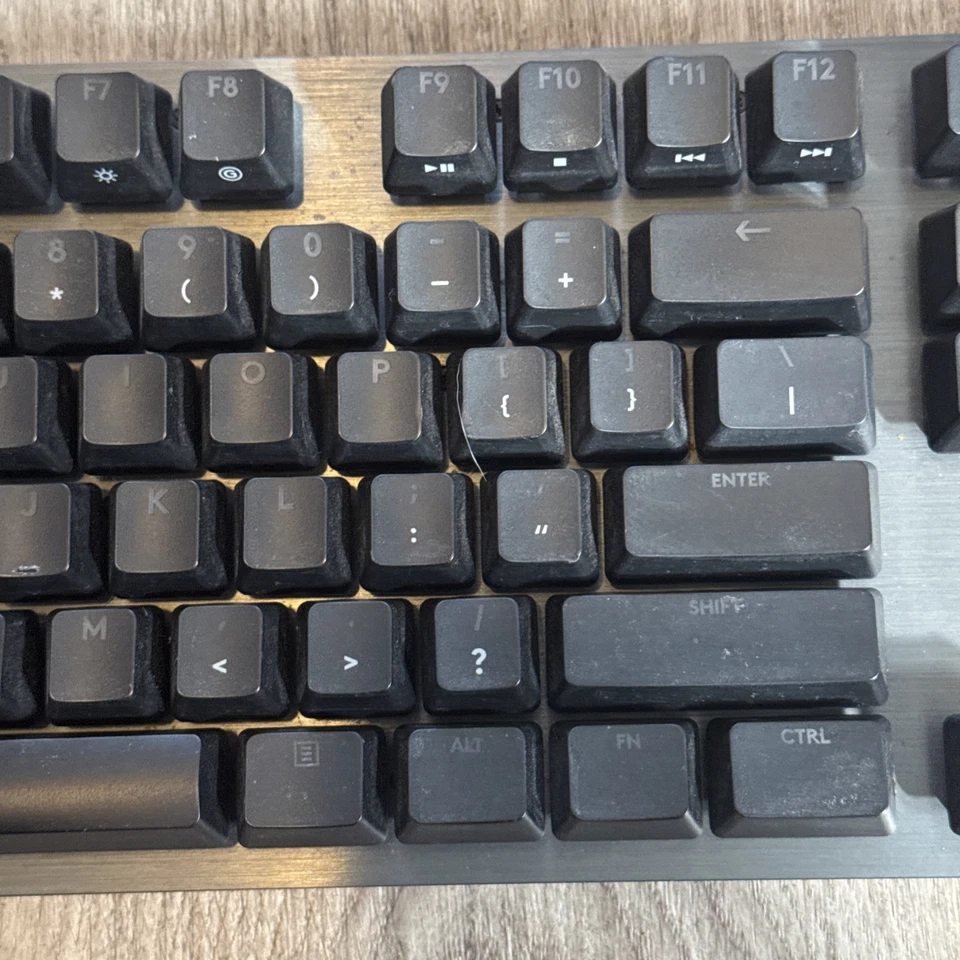 Logitech G G512 Carbon IGX Brown RGB Mechanical Gaming Keyboard Black Clean - Image 4 of 4