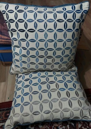 PIER 1 Imports 18 × 18 Gradient Blue Star Flower Embroidered Throw Pillows (2) - Picture 2 of 5