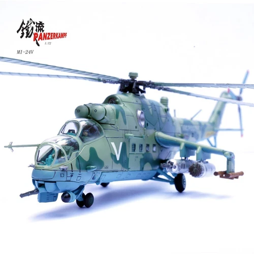 Panzerkampf 14005PE - 1:72 Mi-24V Hind Helicopter Gunship Assault on Kyiv 2022