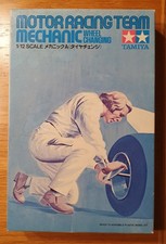 1:12 Tamiya Figurenbausatz "Motor Racing Team - Mechanic" No.1202