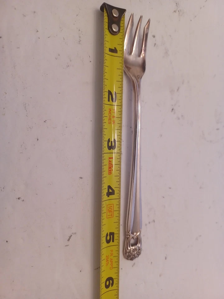 1847 Rogers Bros IS Eternally Yours 餐具海鲜/鸡尾酒叉 11 件套 — 第 3/4 张图片