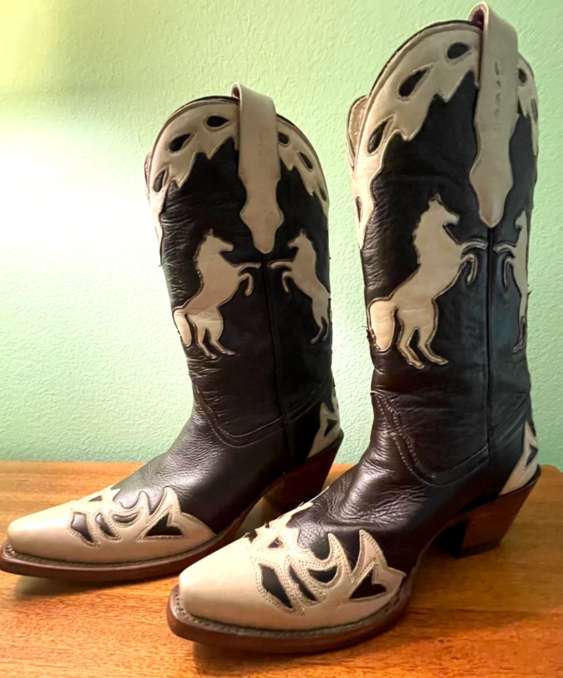 罕见复古 Corral 'Cowgirl Up' 女式皮革马装饰女牛仔靴 6.5 — 第 2/4 张图片