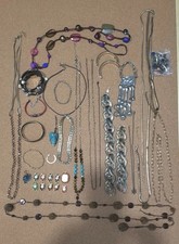 Vintage Jewelry Some Good Damaged Broken, Lots Wear Repair Craft
