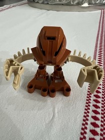 2001 McDonalds Happy Meal LEGO Bionicle Matoran Set with Discs and Insert