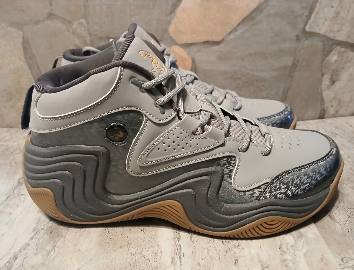 Men's Shaq Juggernaut Basketball Shoes Size 9 NEW Sneakers Silver
