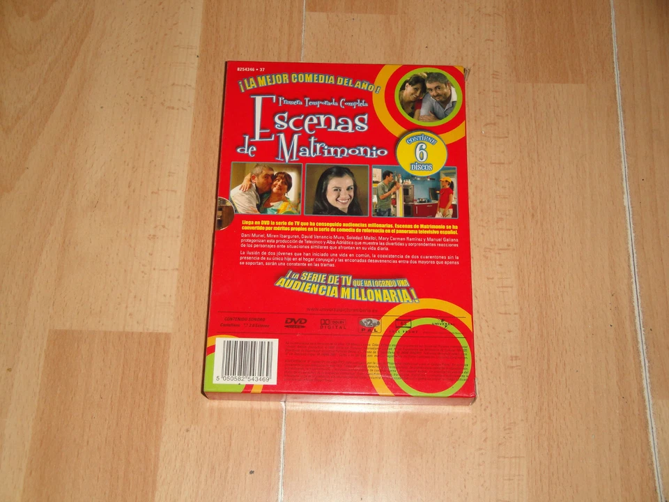 ESCENAS DE MATRIMONIO EN DVD PRIMERA TEMPORADA CON 6 DISCOS USADA BUEN ESTADO - Imagen 2 de 4