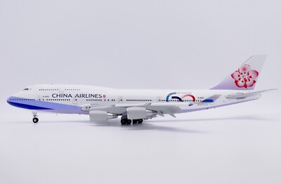 JC Wings 1:200 China Airlines B747-400  60th Anniversary   Flaps Down  B-18210