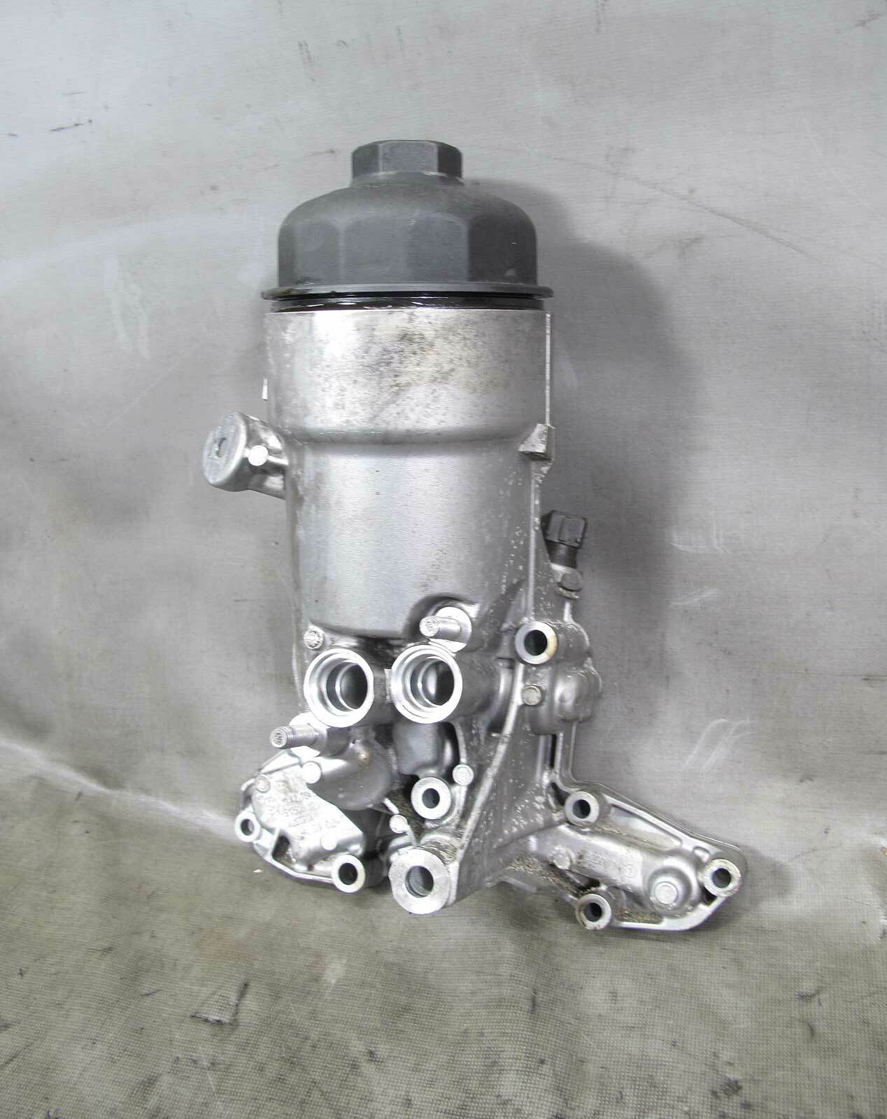 20082013 BMW E90 M3 S65 4.0L V8 Oil Filter Housing Mount w Cap E92 E93