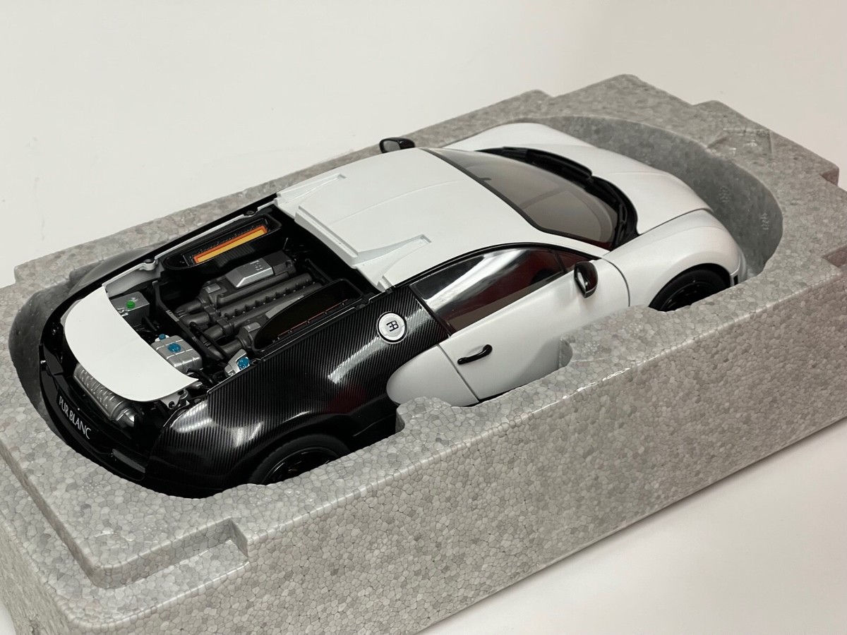 あ*ん様 絶版☆AUTOart1/18Bugatti Veyron Pur Sa 1/18 AUTOart