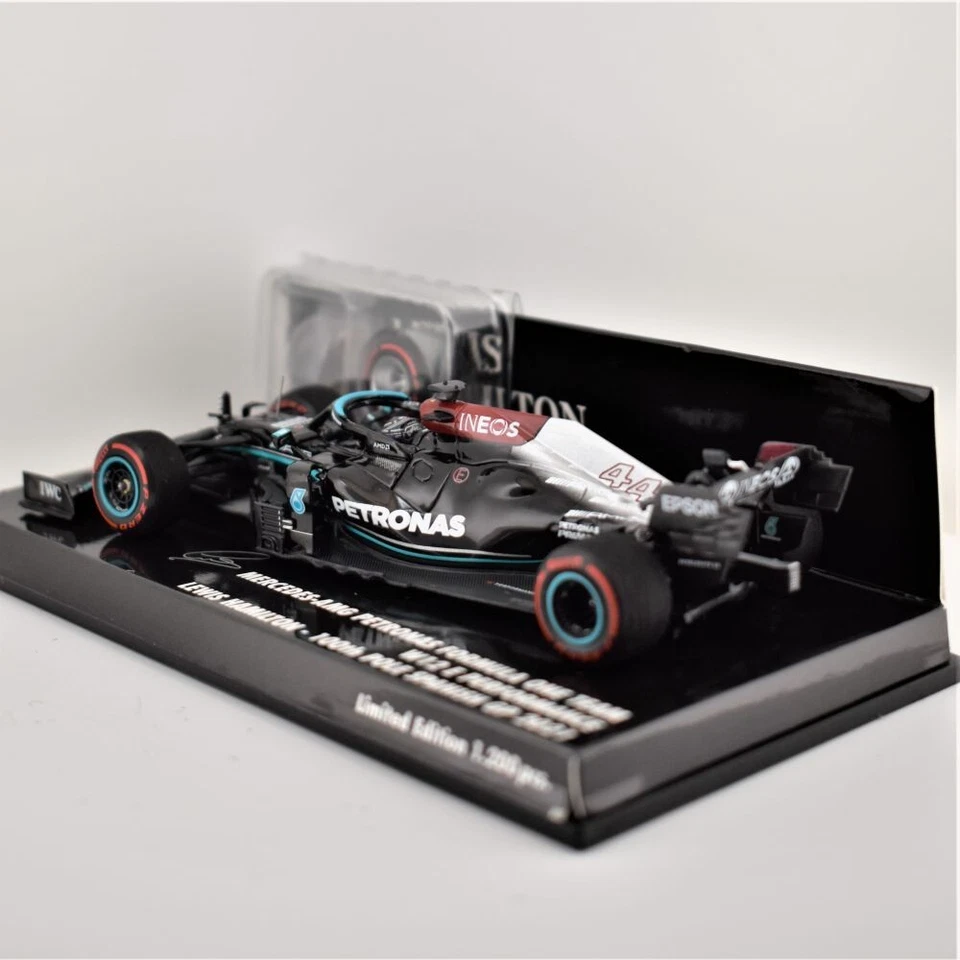 Mercedes-AMG F1 W12 #44 100th Pole Position Spanien GP Formel 1 L. Hamilton - Bild 3 von 4