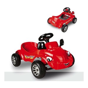 macchinina a pedali per bambini