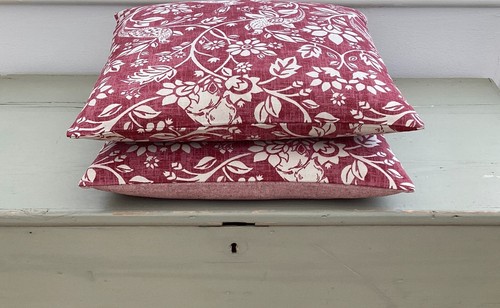 Hand made Decorative Heathland Hare Pheasant Rouge Red cushion cover Gift - Picture 3 of 4