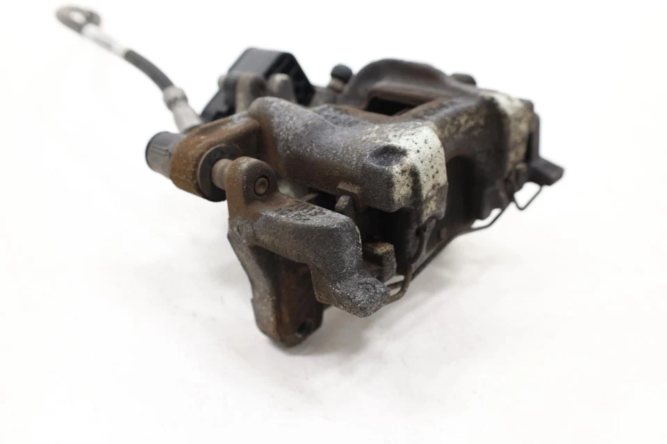 2021 - 2025 福特 BRONCO 运动后方右盘制动计算器 原始设备制造商 NX612D250BNB — 第 3/4 张图片