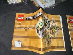 LEGO Minecraft Micro World The Village Set 21105 (2013) NEW OPEN BOX