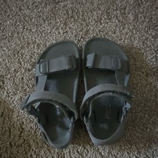 Carter's Gray Strappy Sandals Hook Loop Adjustable Synthetic Kids US 7 EU 23