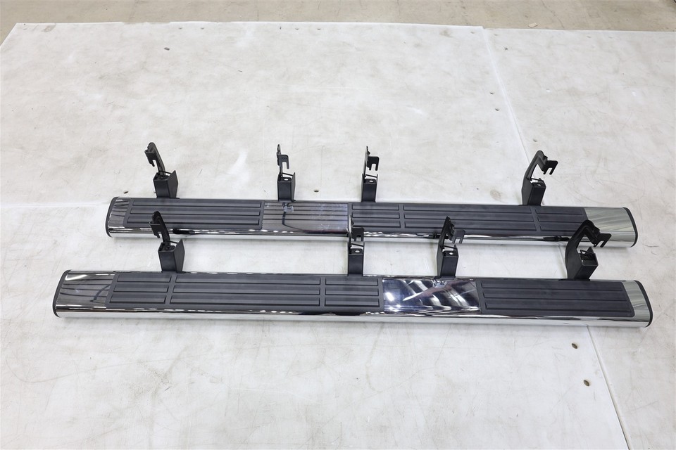 NEW OEM GM Chrome Running Board Step Bars 20990101 Tahoe Yukon Escalade ...