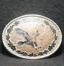 WH11139 SWEET VINTAGE 1980s EAGLE FLYING BIRD ANIMAL ARTWORK MENS BELT BUCKLE