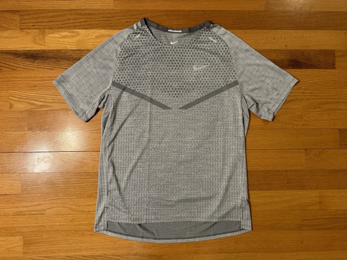 【未使用_M】Nike Dri-Fit ADV ランディビジョン テックニットU 未使用_M】Nike Dri-Fit ADV ランディビジョン テックニットU