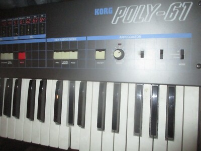 KORG POLY 61 SYNTHESIZER