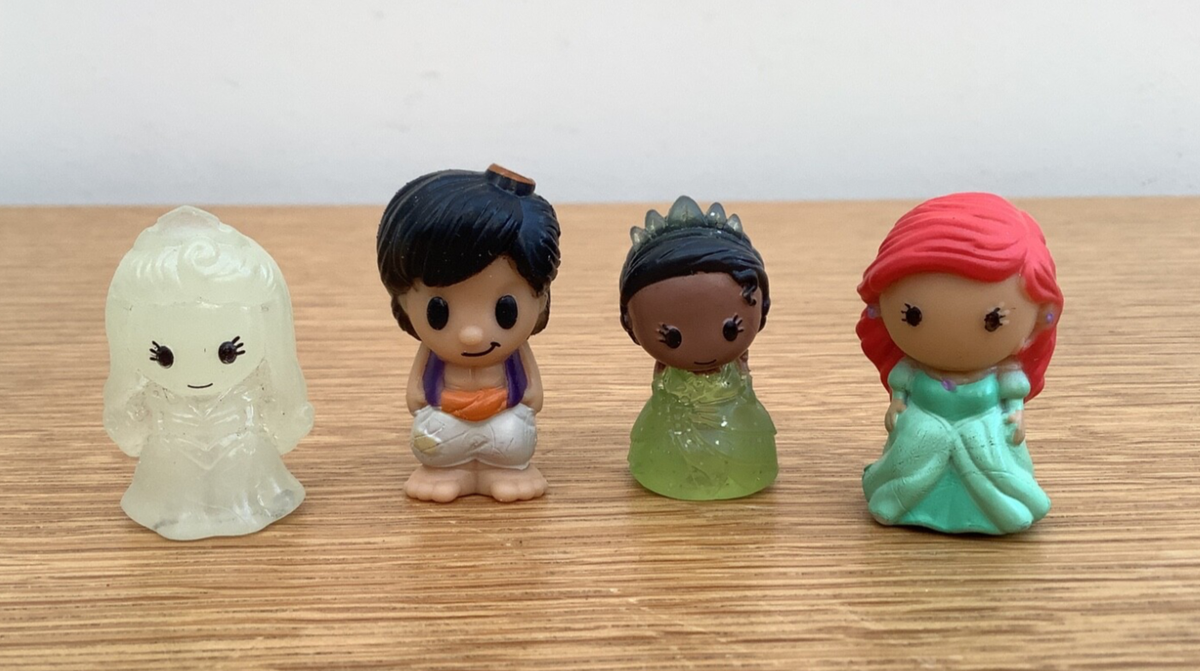 Ooshies Mini Figure Pencil Toppers x Aladdin Disney Princess