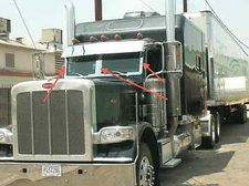 Peterbilt 379 SS Extra Wide Windshield Trim