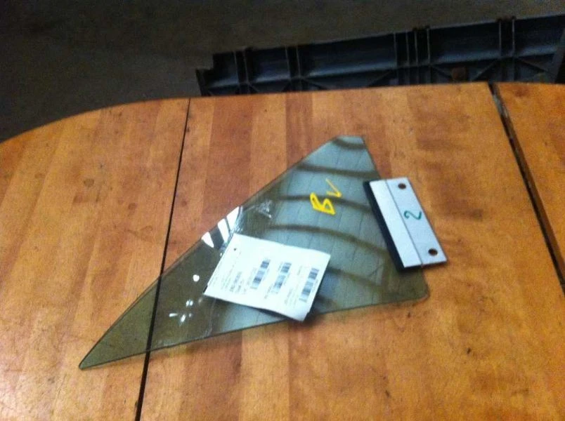 00-06 Audi TT motorista esquerdo porta dianteira ventilação vidro cupê - Imagem 2 de 4