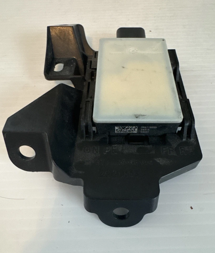 2024 - 2025 Kia Telluride Right Blind Spot Radar Sensor 99130-S9160 OEM K0173 - Image 3 of 4