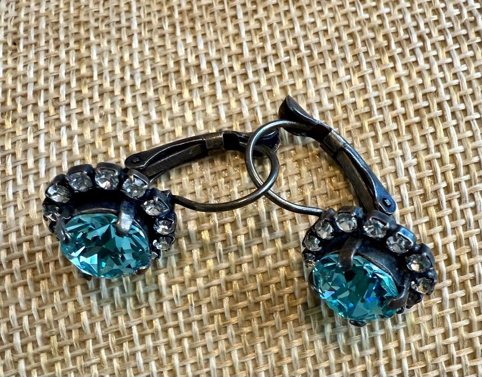 Swarovski Aquamarine Crystals W/Crystals Surrounding Ant. SilverNecklace Set #53 - Image 3 of 3