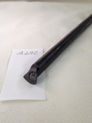 NEW 1/2" KENNAMETALBORING BAR. A08-SDUCR-2 KENNAMETAL DCMT 21.505 INSERTS -A692 - Picture 7 of 8