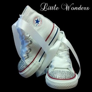 baby white converse shoes