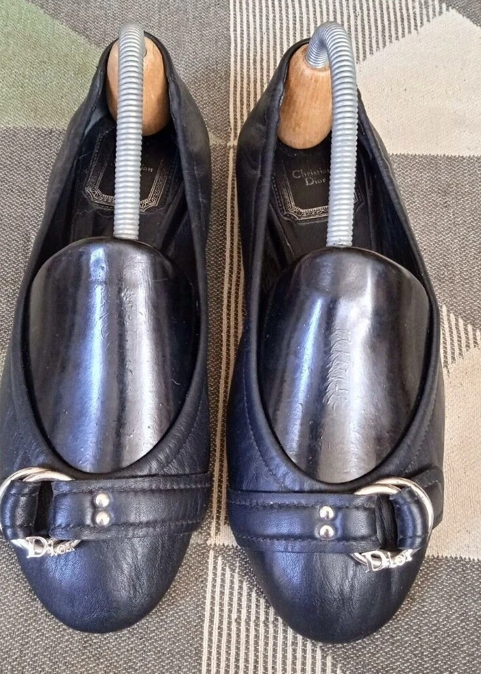 Plats de ballet en cuir noir Christian Dior taille 36 fabriqués en Italie