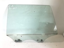 Porte arrière et accessoires Subaru OUTBACK