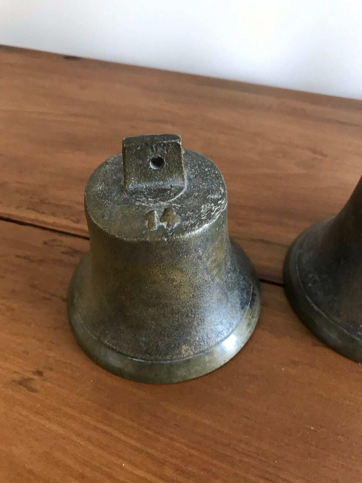 6 EARLY ANTIQUE BRONZE AND BRASS BELLS eBay