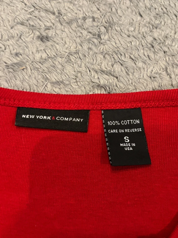 Suéter New York & Company Mujer Pequeño Rojo Manga Larga Cuello en V Vacaciones Delgado Foto 2 de 4