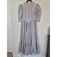 Vintage Prairie Maxi Dress Cottagecore Calico Floral Lace Trim Puff Sleeve Gown