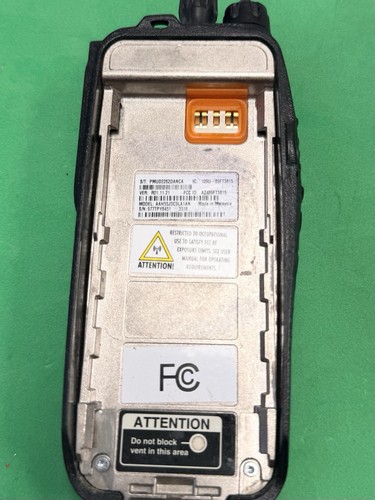4x *PRZETESTOWANE POD KĄTEM ZASILANIA * MOTOTRBO XPR6350 VHF 136-174MHz Radio AAH55JDC9LA1AN - Zdjęcie 6 z 6
