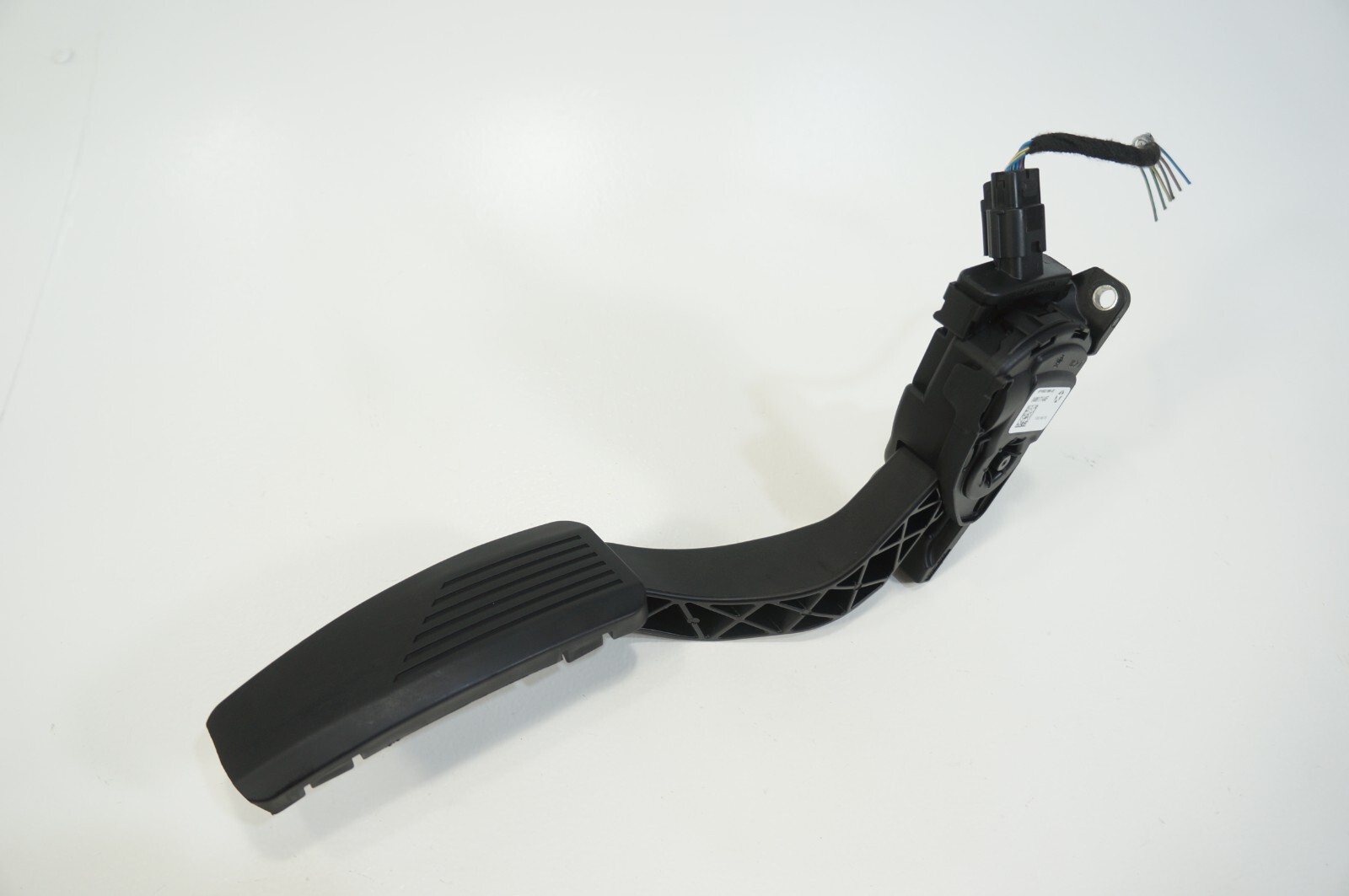 14-20 Maserati Ghibli Levante Gas Accelerator Throttle Pedal OEM 04861714AF