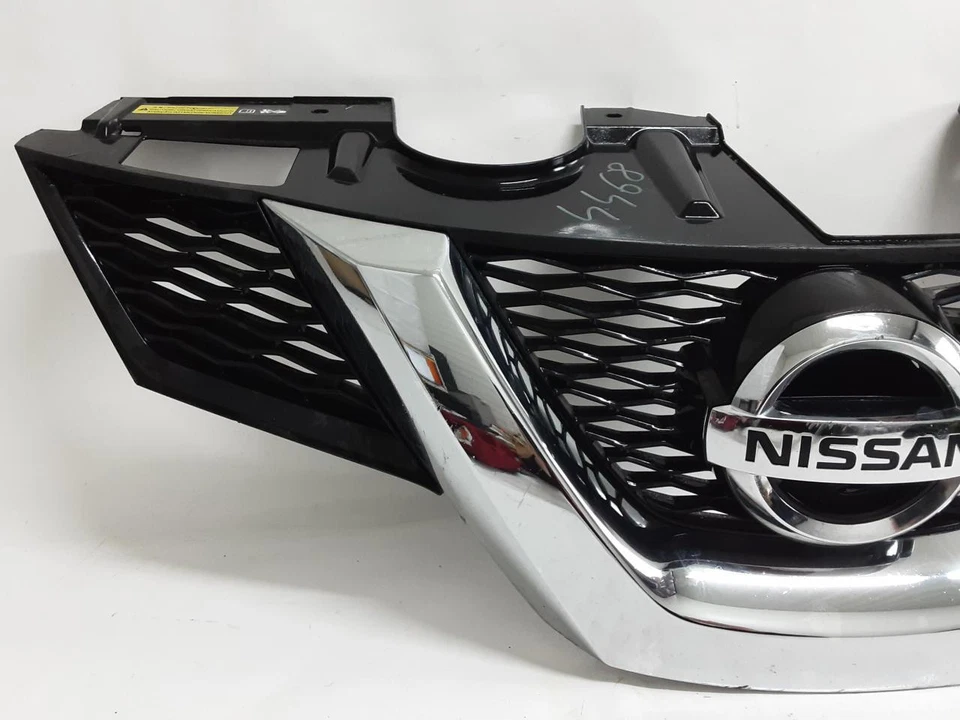 Nissan X TRAIL 2010- Rejilla radiador 623104CE0A Foto 2 de 4