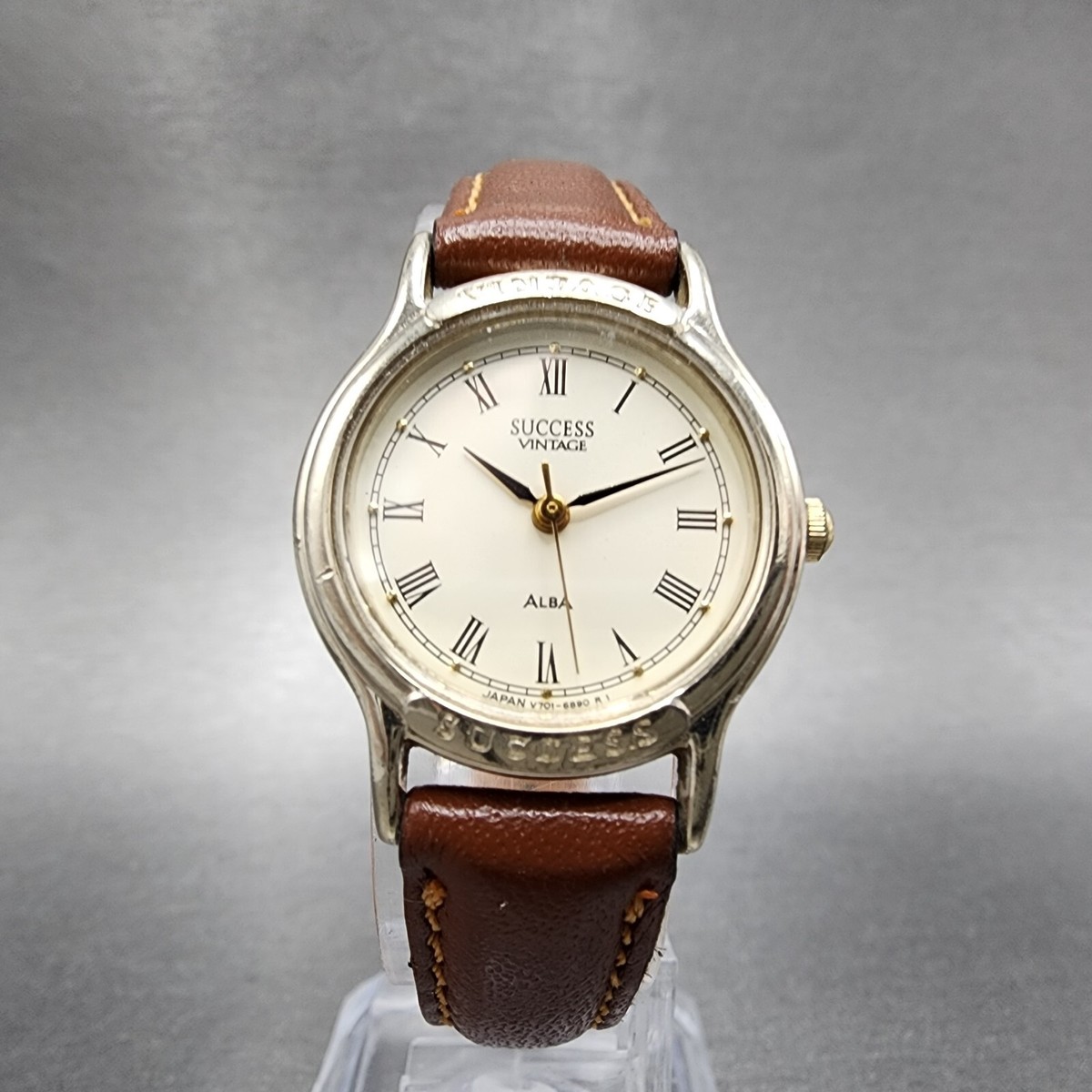 【稼働品】SUCCESS VINTAGE ALBA レディース ウォッチ ALBA Success Vintage Watch Women 23mm Cream Dial Silver Tone Round