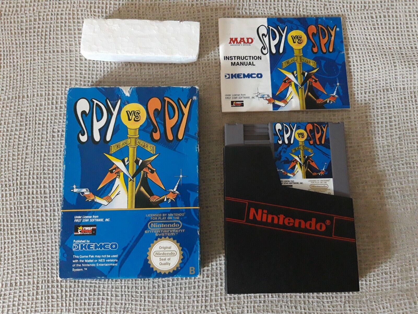 SPY VS SPY - PAL B - COMPLETE - NES-100% ORIGINAL - RARE!