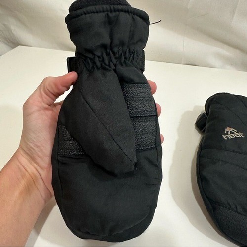 Heat Kids Small Mittens in Black - Picture 3 of 6