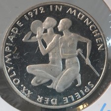 Germany 1972 G Proof Silver 10 Marks Olympics coin, Athletes Kneeling, .3115 ASW