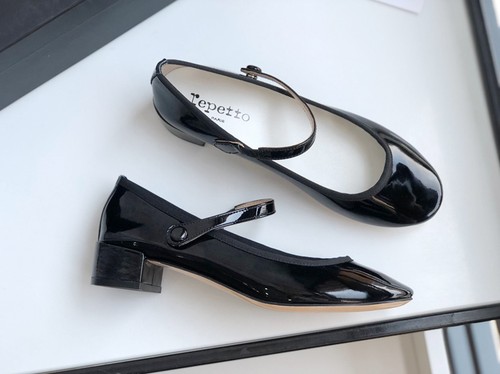 Repetto Ballet Flats Women's French Retro Patent Leather Bows, Wedding Shoes - Picture 19 of 33