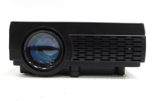 GPX PJ300B Mini Projector with Bluetooth W/ Power Adapter Power On Tested - Picture 2 of 4