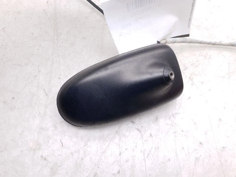 Toyota Prius C 2014 antena montada en el techo Foto 3 de 4