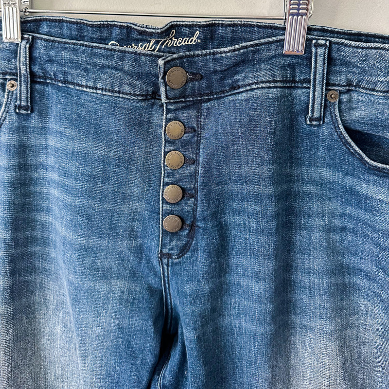 Universal Thread Cropped Jeans - Plus Size 22W - image 3