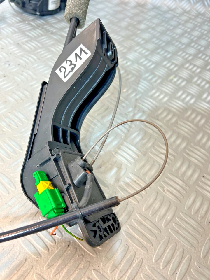 MOTEUR ÉLECTRIQUE DE PORTE LATERALE DROITE PEUGEOT 1007 9680250280 - Photo 3/4