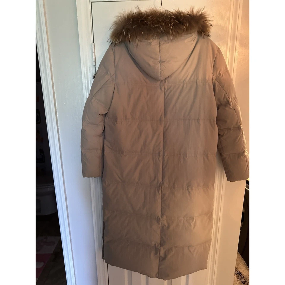 DKNY Down Puffer Coat Genuine Fur Trim Removable Beige Neutral Women's Large - Image 3 of 4